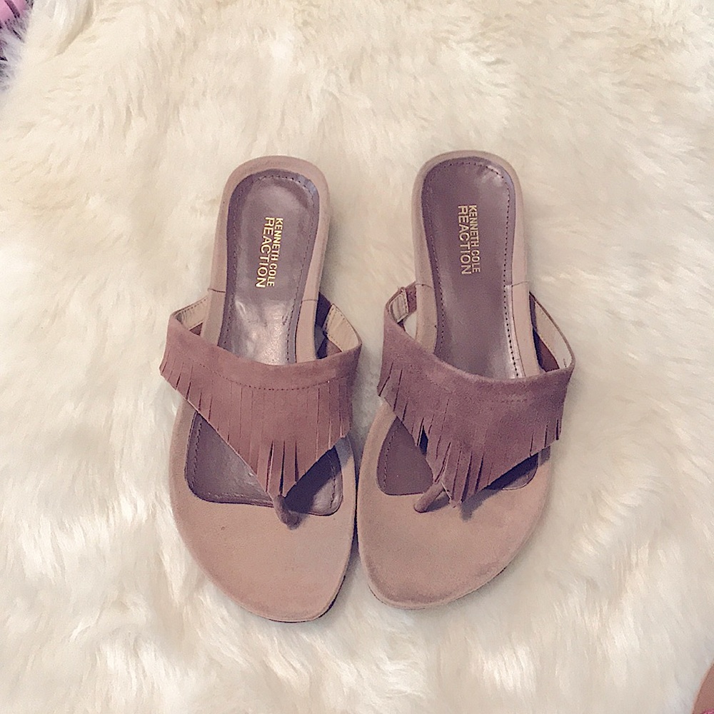 🆕BOHO🪶Kenneth Cole’s Comfy Suede Fringe Sandals - Picture 6 of 16